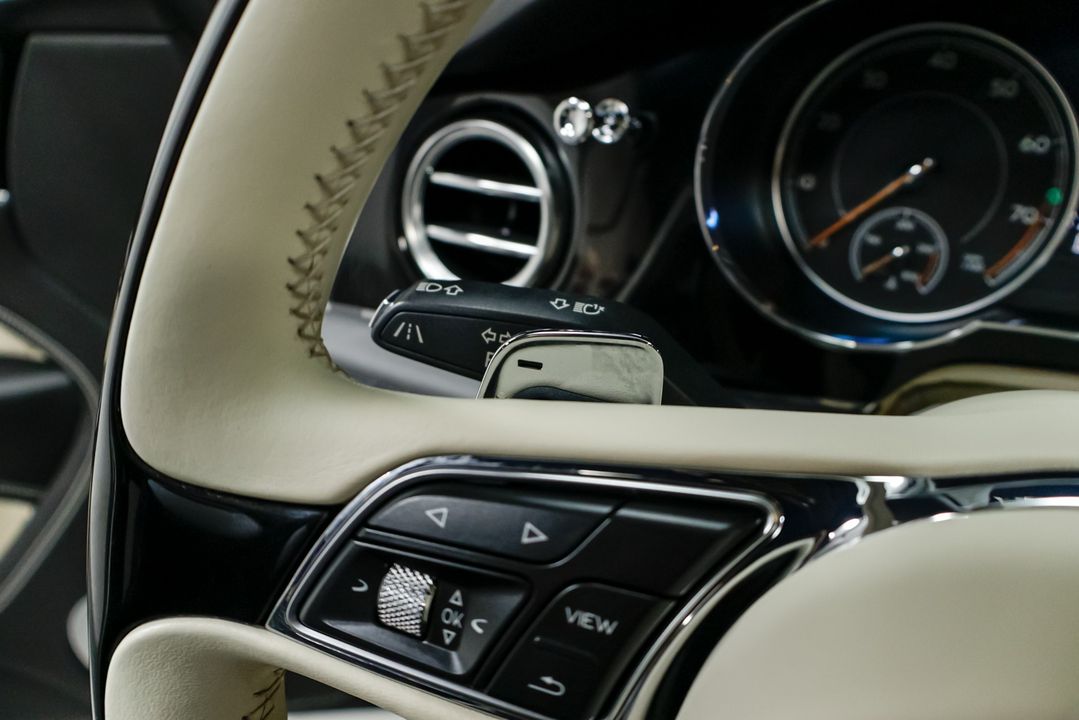 2020 Bentley Bentayga