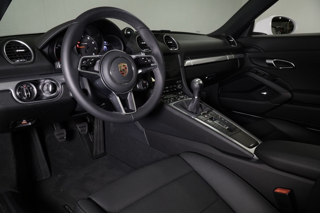 2025 Porsche 718 Boxster