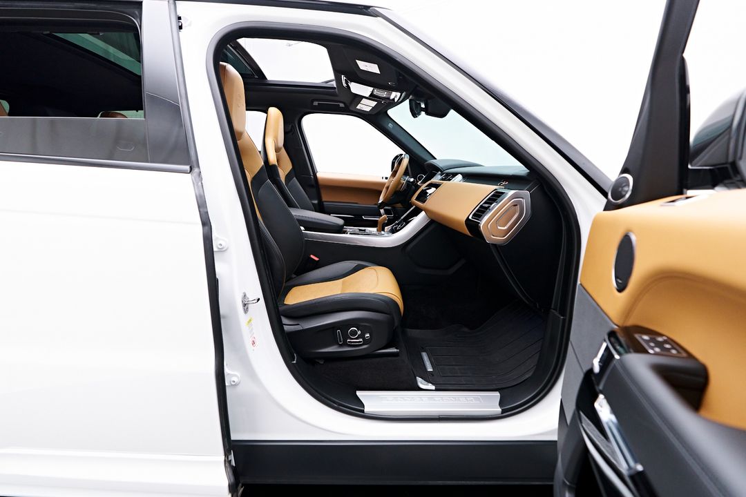 2020 Land Rover Range Rover Sport