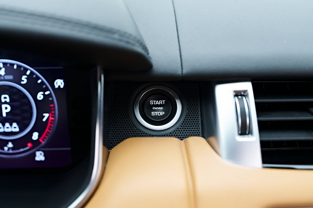 2020 Land Rover Range Rover Sport