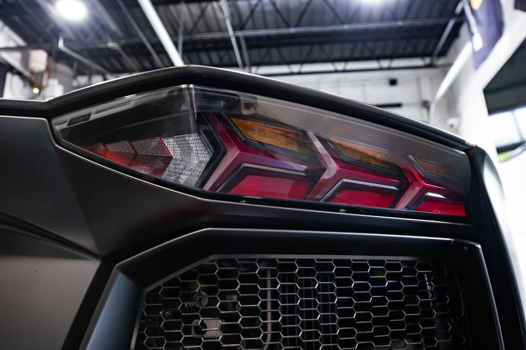 2016 Lamborghini Aventador