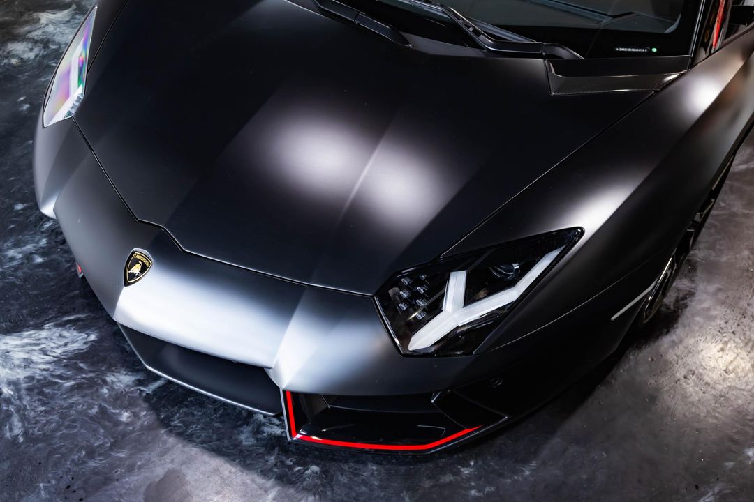 2016 Lamborghini Aventador