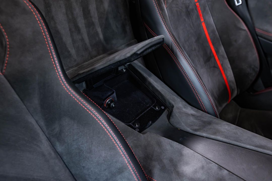 2016 Lamborghini Aventador