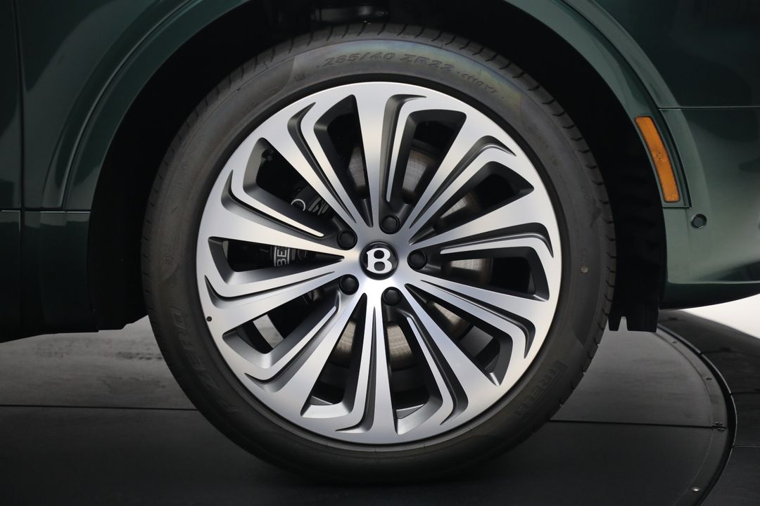 2025 Bentley Bentayga