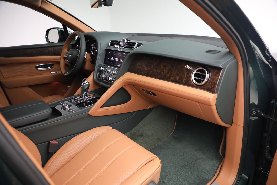 2025 Bentley Bentayga