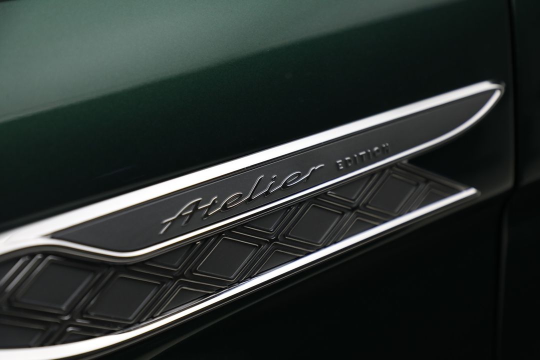2025 Bentley Bentayga