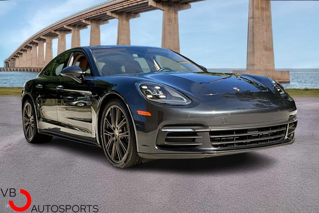 2018 Porsche Panamera