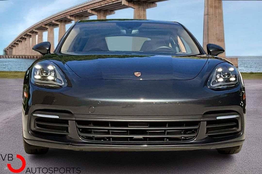 2018 Porsche Panamera