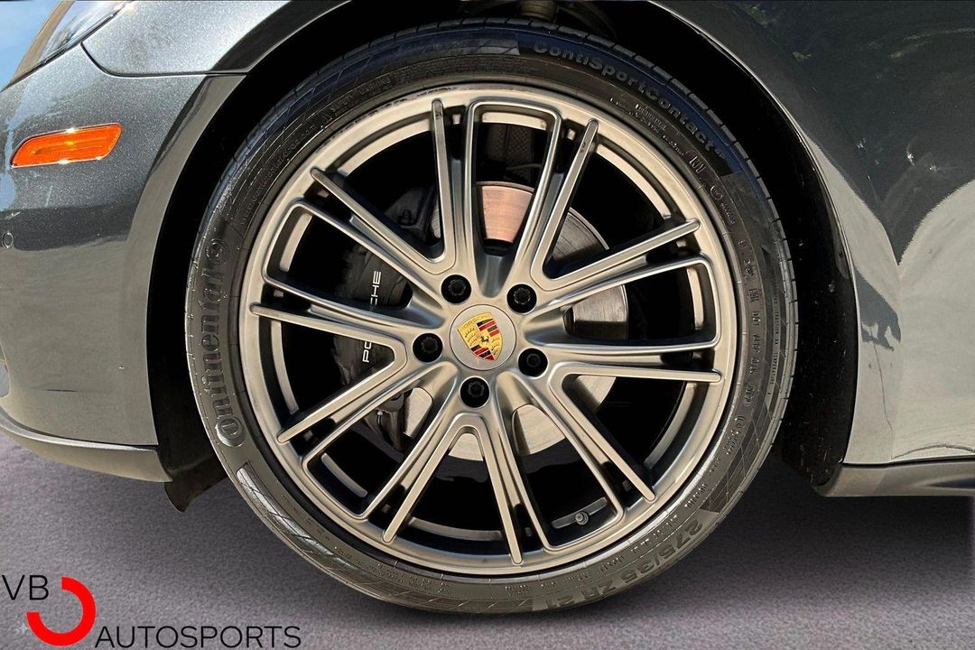 2018 Porsche Panamera