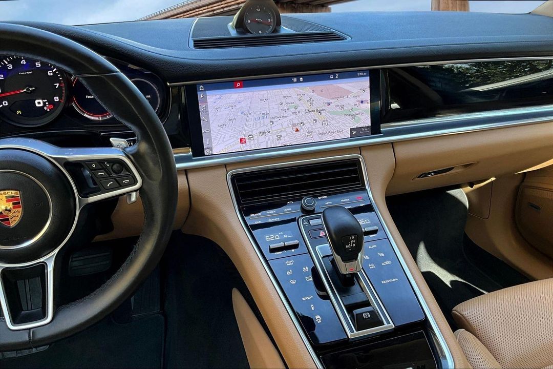2018 Porsche Panamera