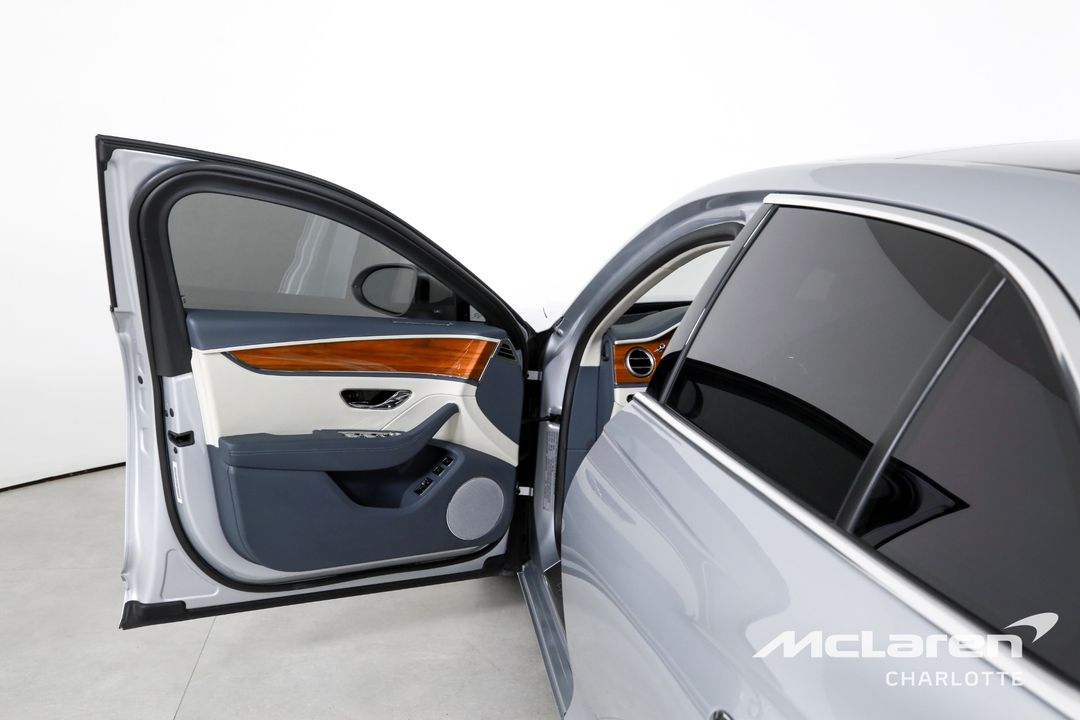 2023 Bentley Flying Spur