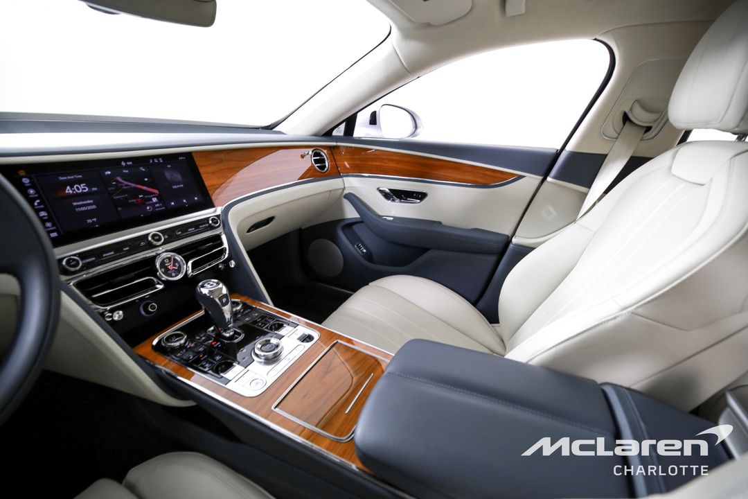 2023 Bentley Flying Spur