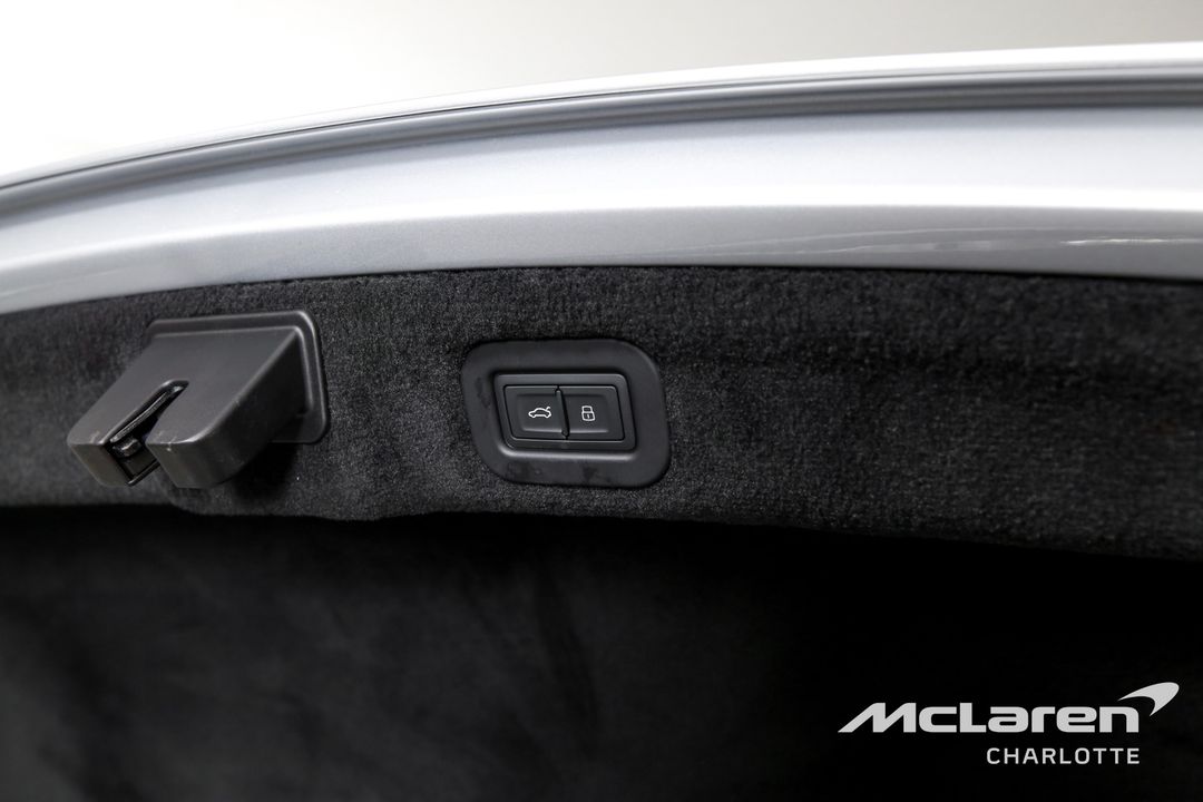 2023 Bentley Flying Spur