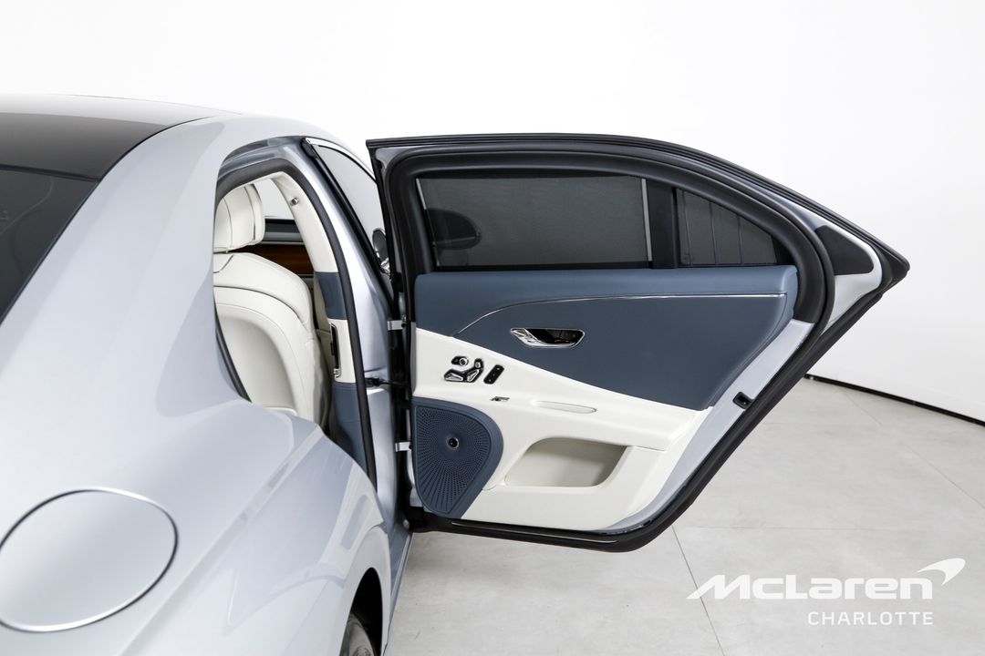 2023 Bentley Flying Spur