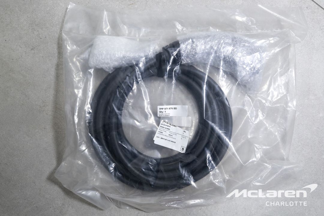 2023 Bentley Flying Spur