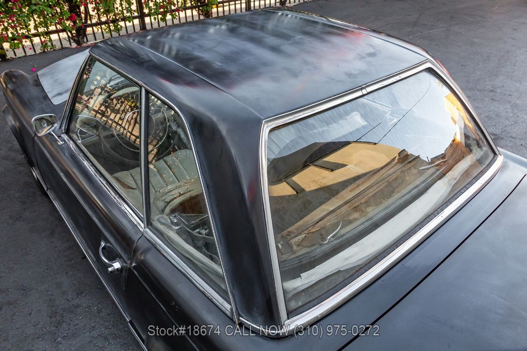1966 Mercedes-Benz 230SL