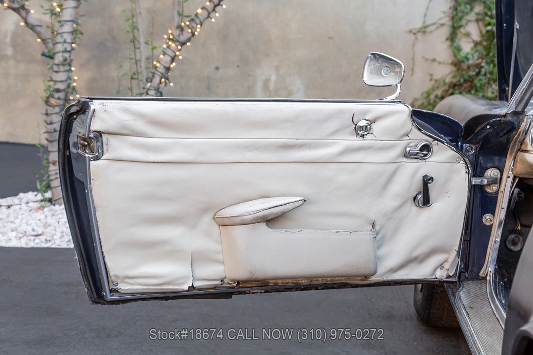 1966 Mercedes-Benz 230SL