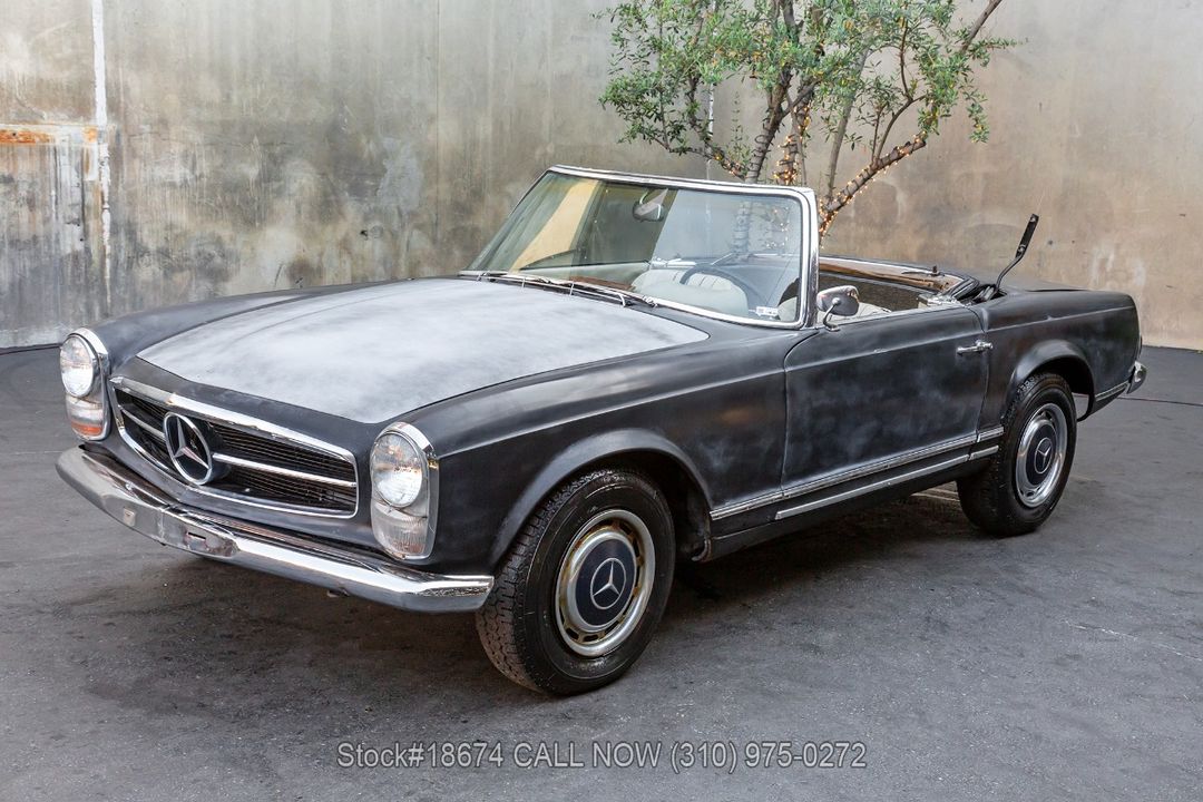 1966 Mercedes-Benz 230SL
