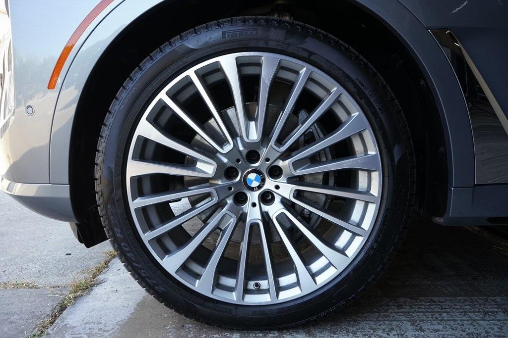 2024 BMW X7
