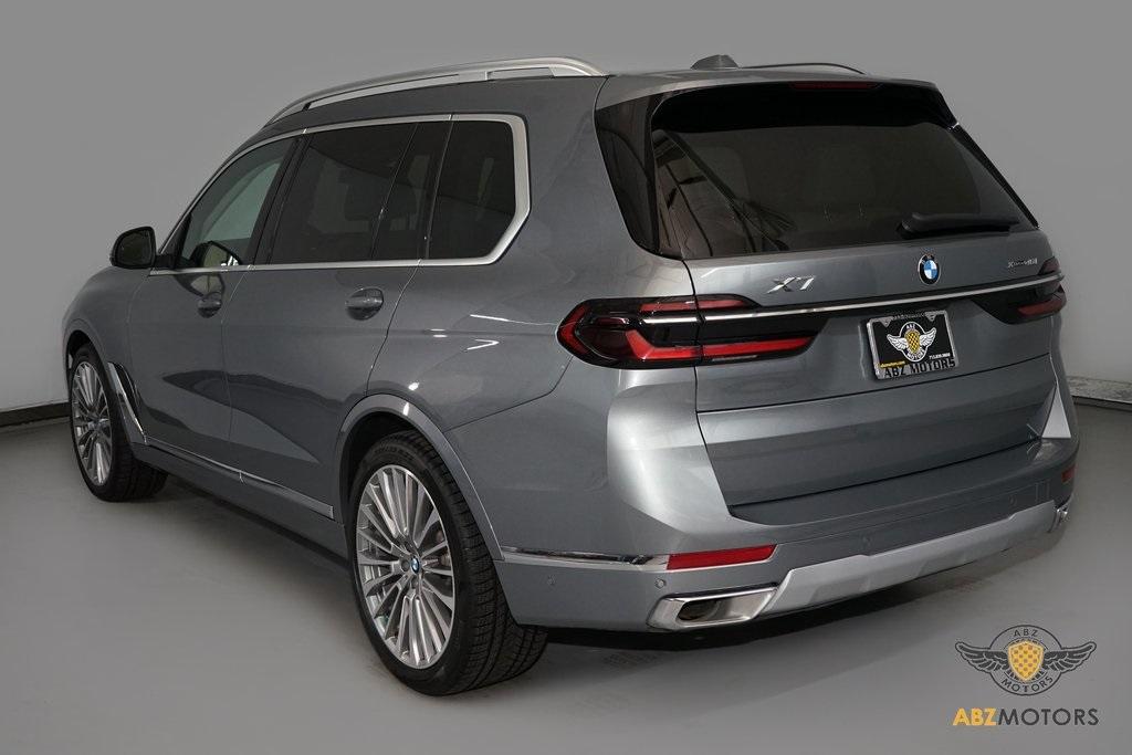 2024 BMW X7