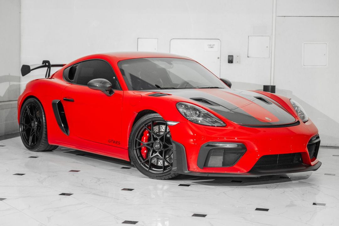 2024 Porsche 718 Cayman