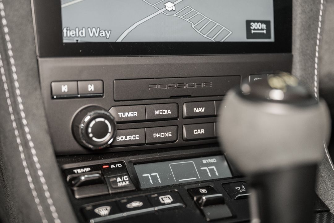 2024 Porsche 718 Cayman