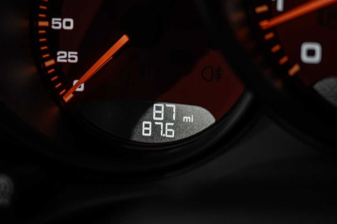 2024 Porsche 718 Cayman