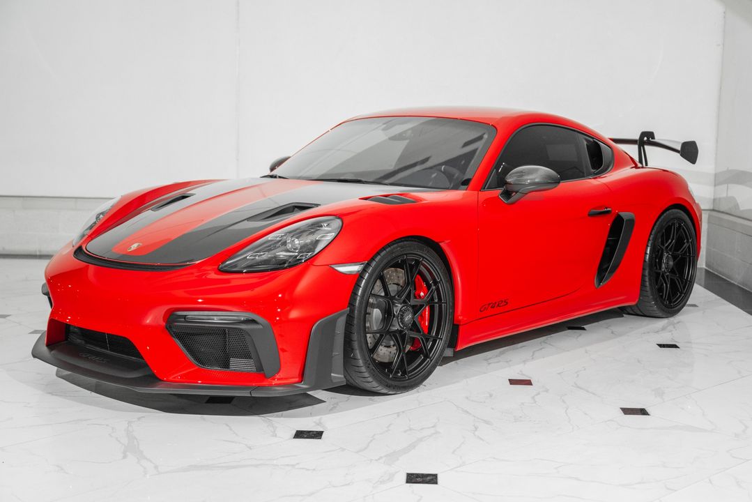 2024 Porsche 718 Cayman
