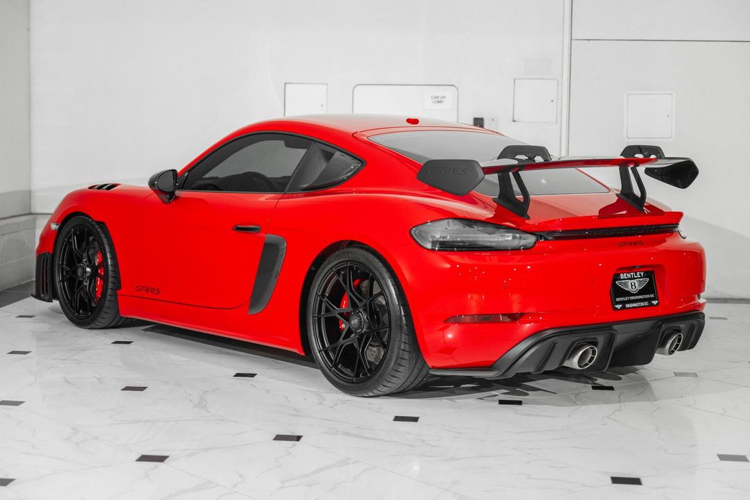 2024 Porsche 718 Cayman