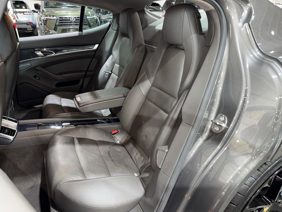 2014 Porsche Panamera