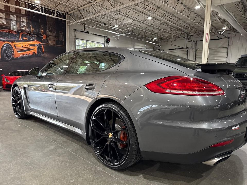 2014 Porsche Panamera