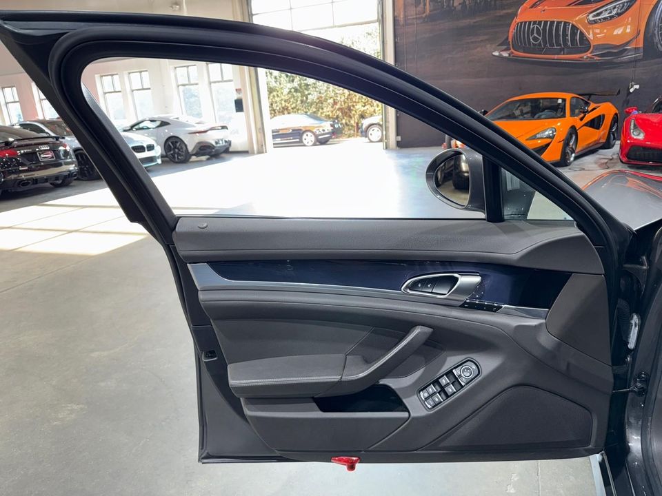 2014 Porsche Panamera