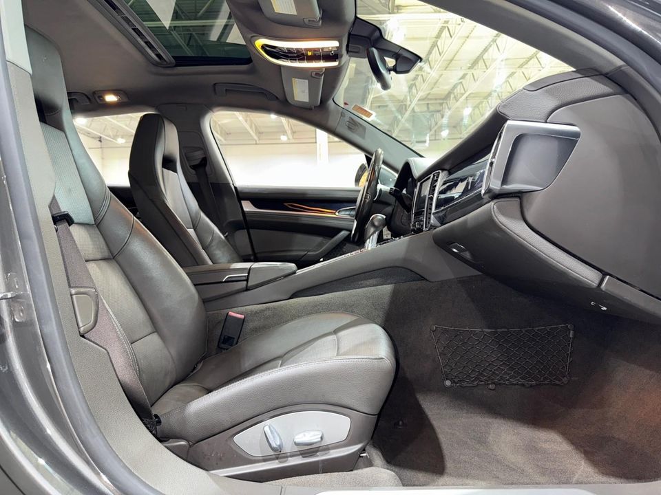 2014 Porsche Panamera