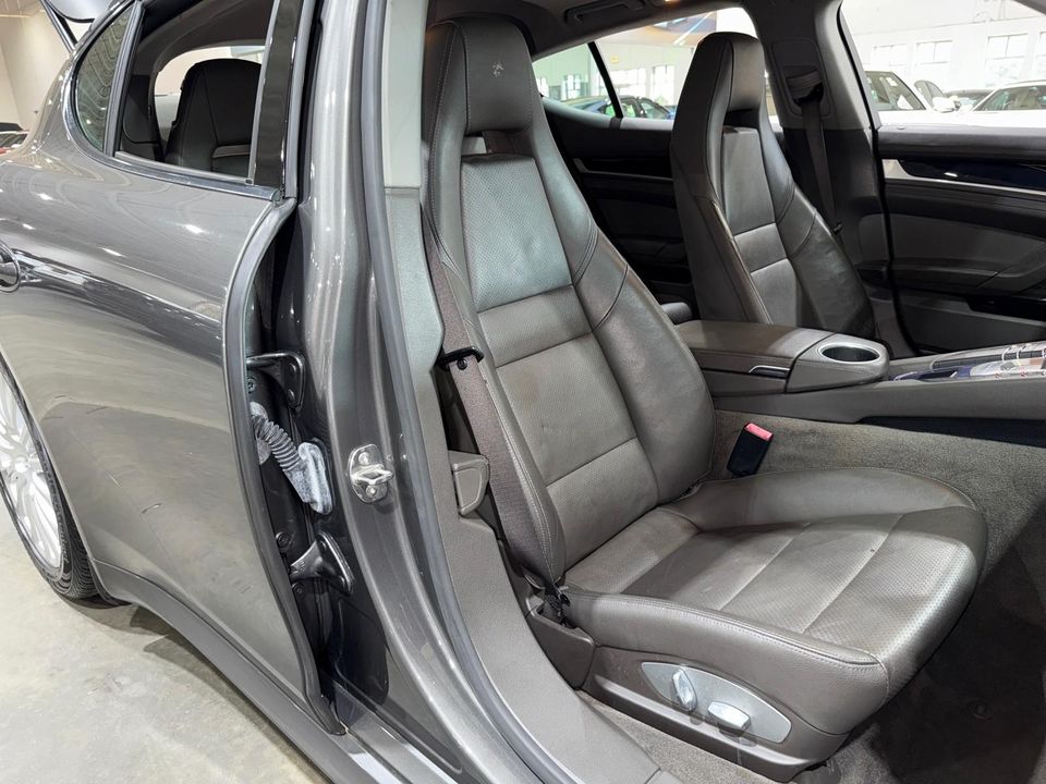 2014 Porsche Panamera
