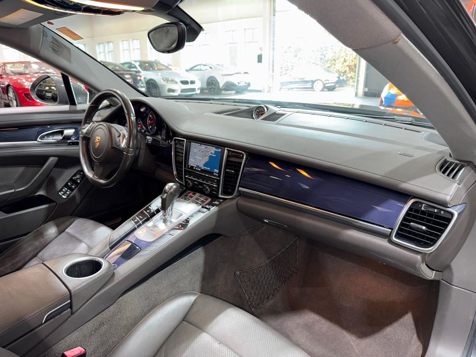 2014 Porsche Panamera