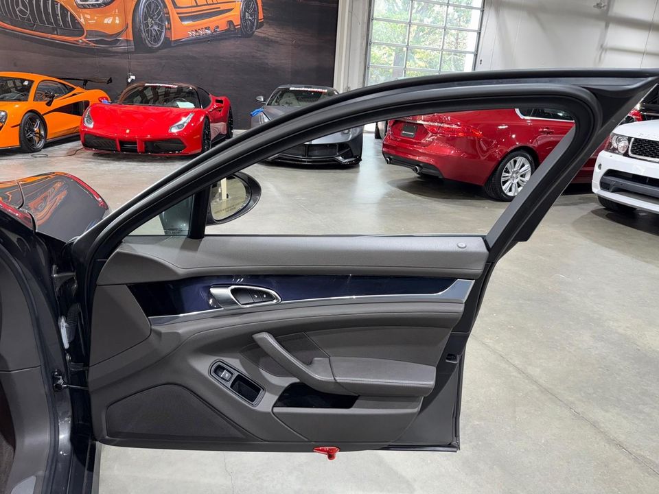 2014 Porsche Panamera