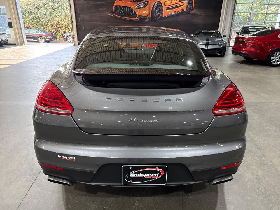 2014 Porsche Panamera