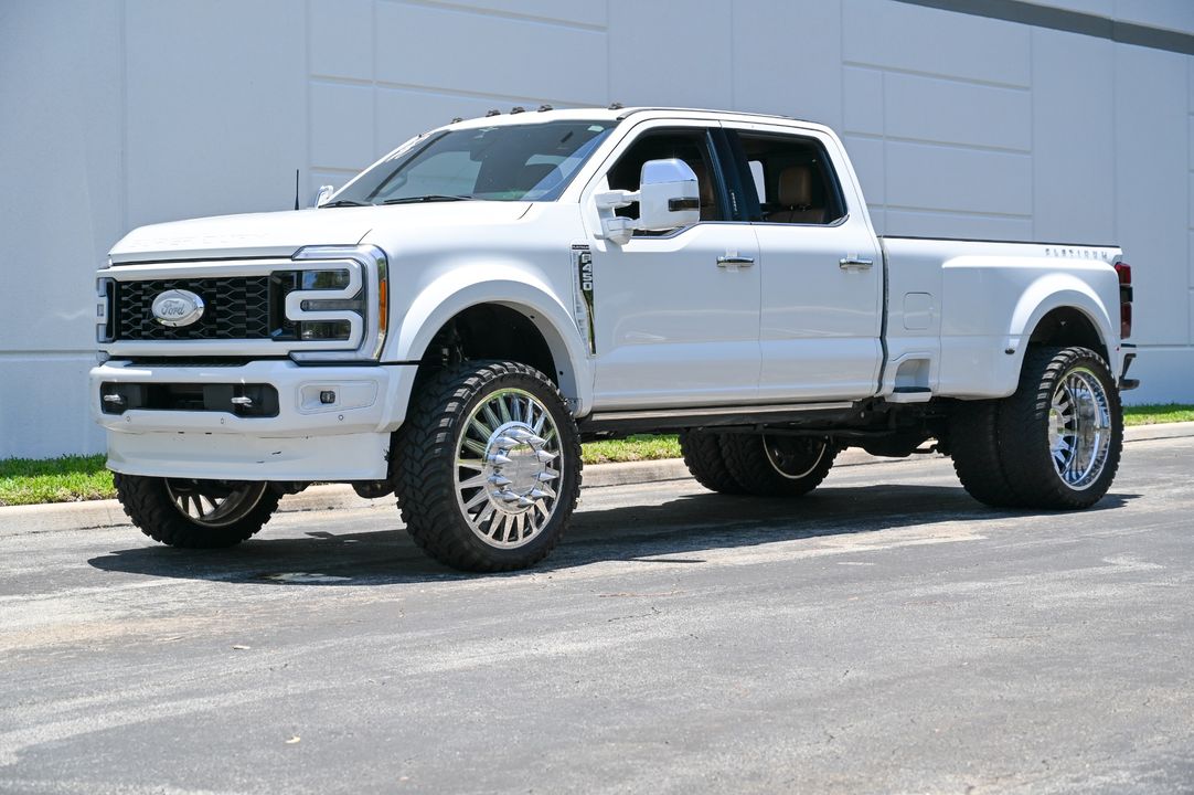 2023 Ford F-450 Super Duty