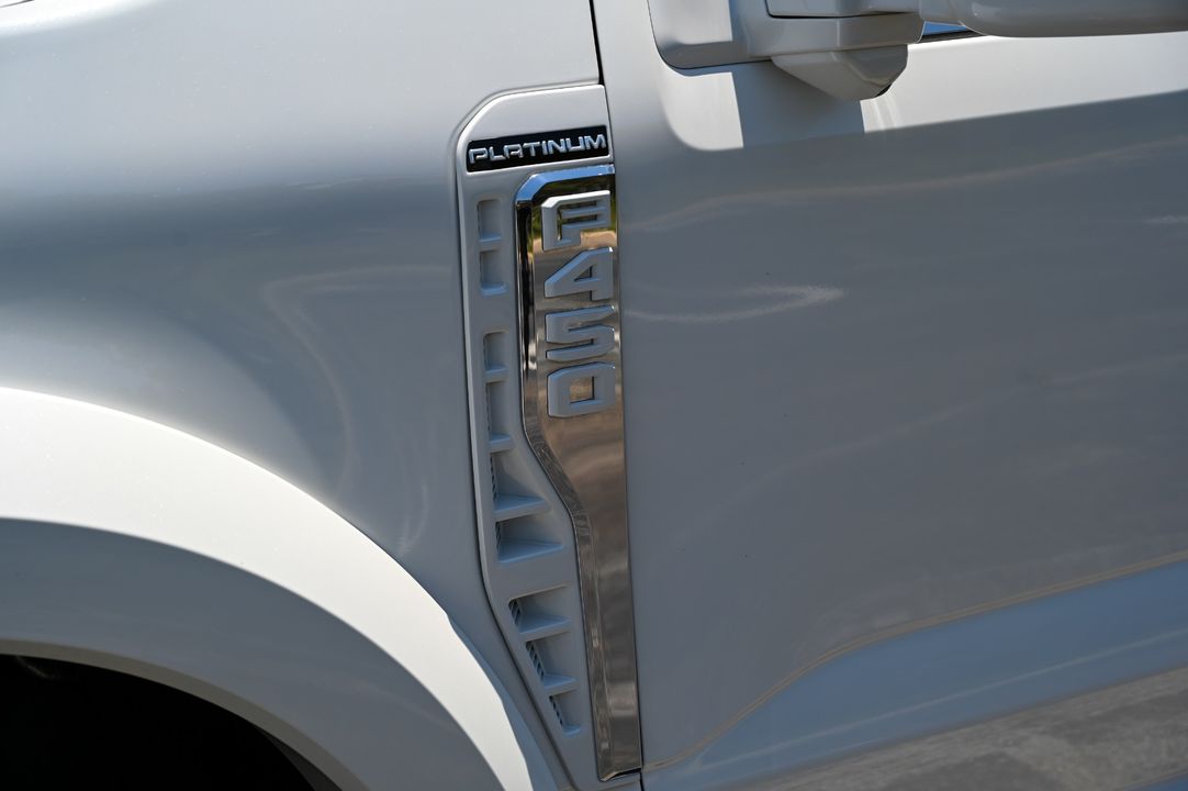 2023 Ford F-450 Super Duty