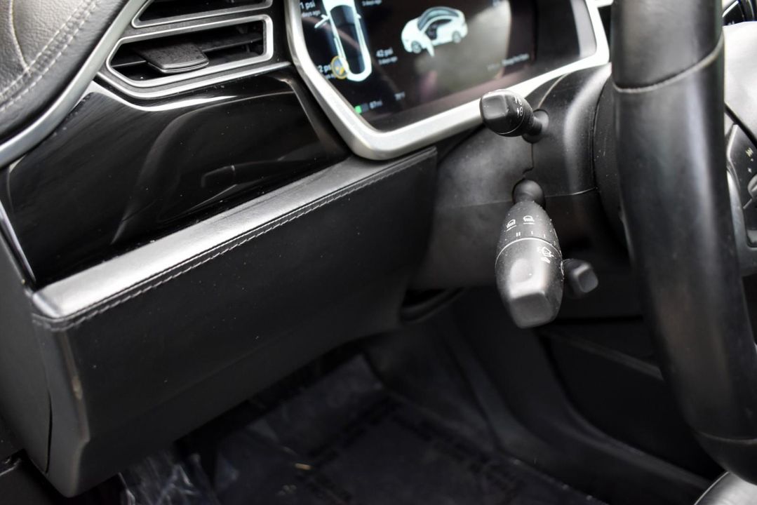 2013 Tesla Model S