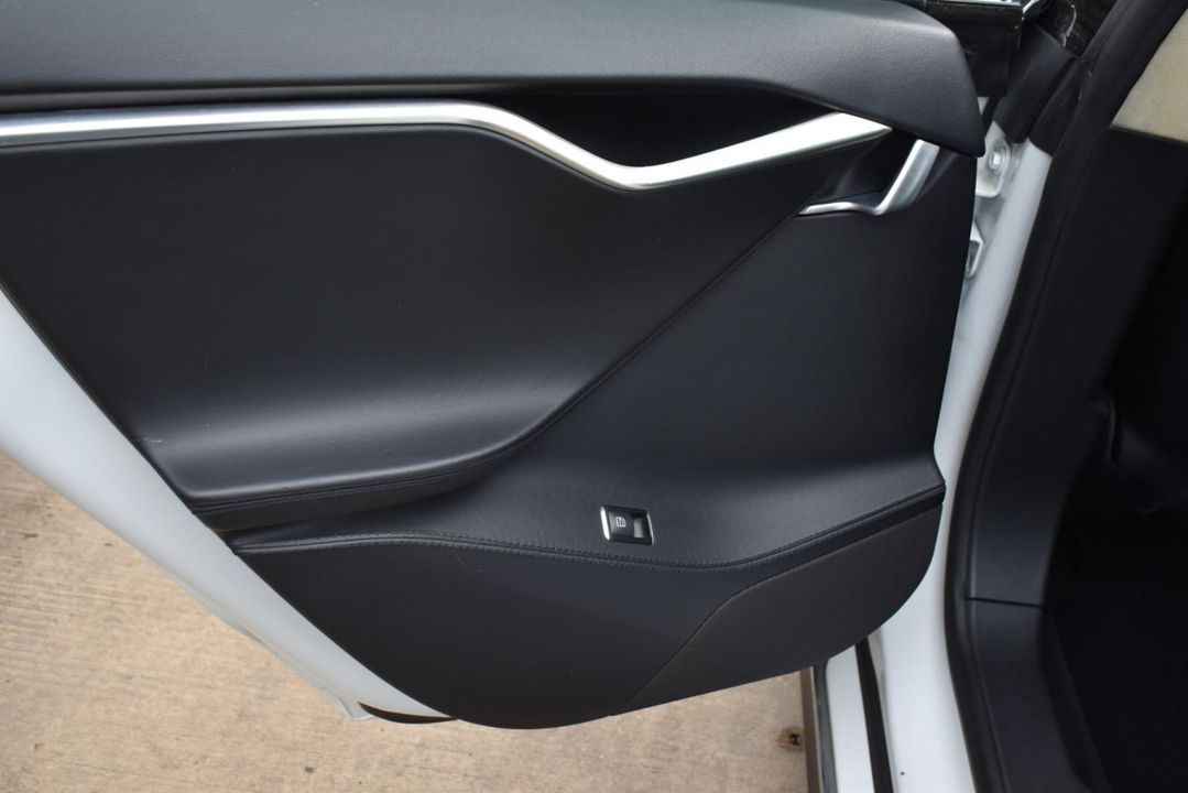 2013 Tesla Model S