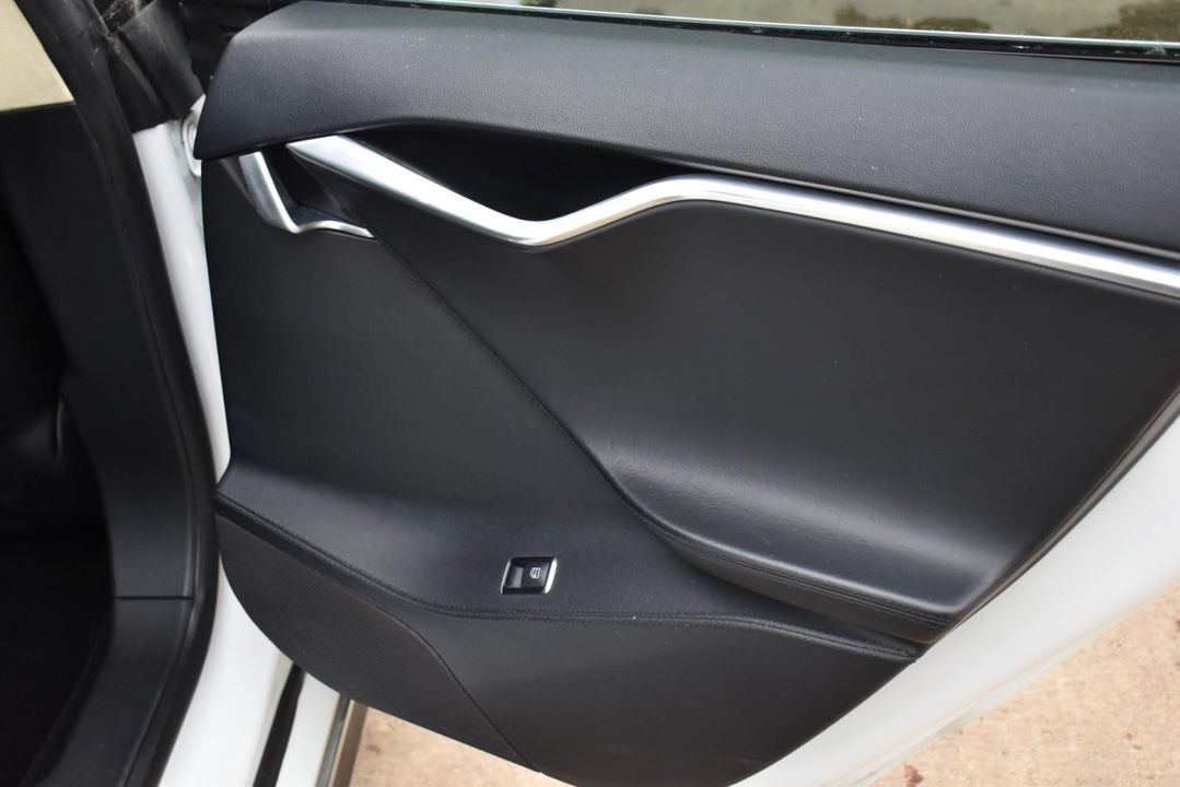 2013 Tesla Model S