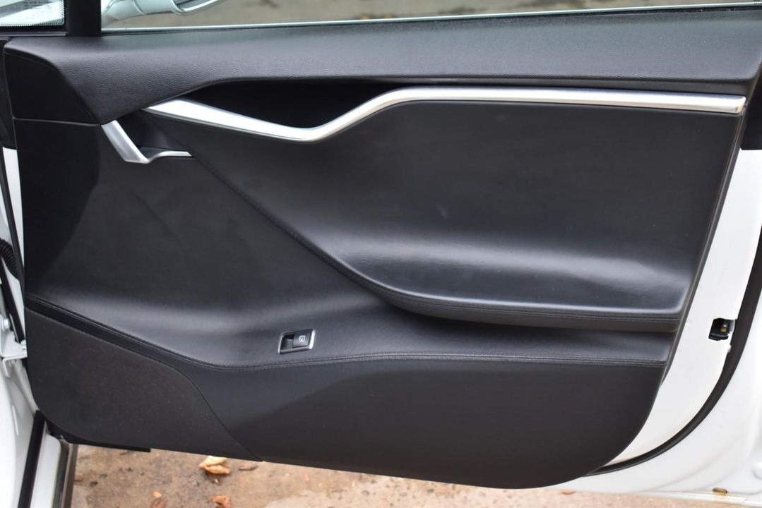 2013 Tesla Model S