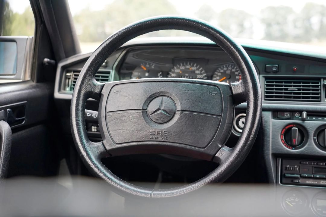 1990 Mercedes-Benz 190E
