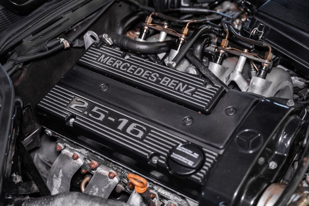 1990 Mercedes-Benz 190E