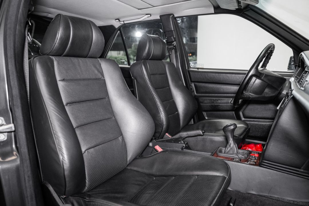 1990 Mercedes-Benz 190E