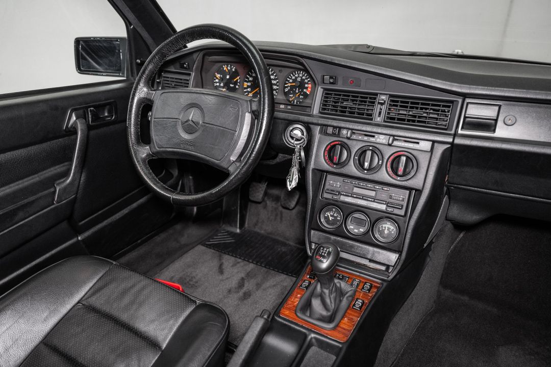 1990 Mercedes-Benz 190E