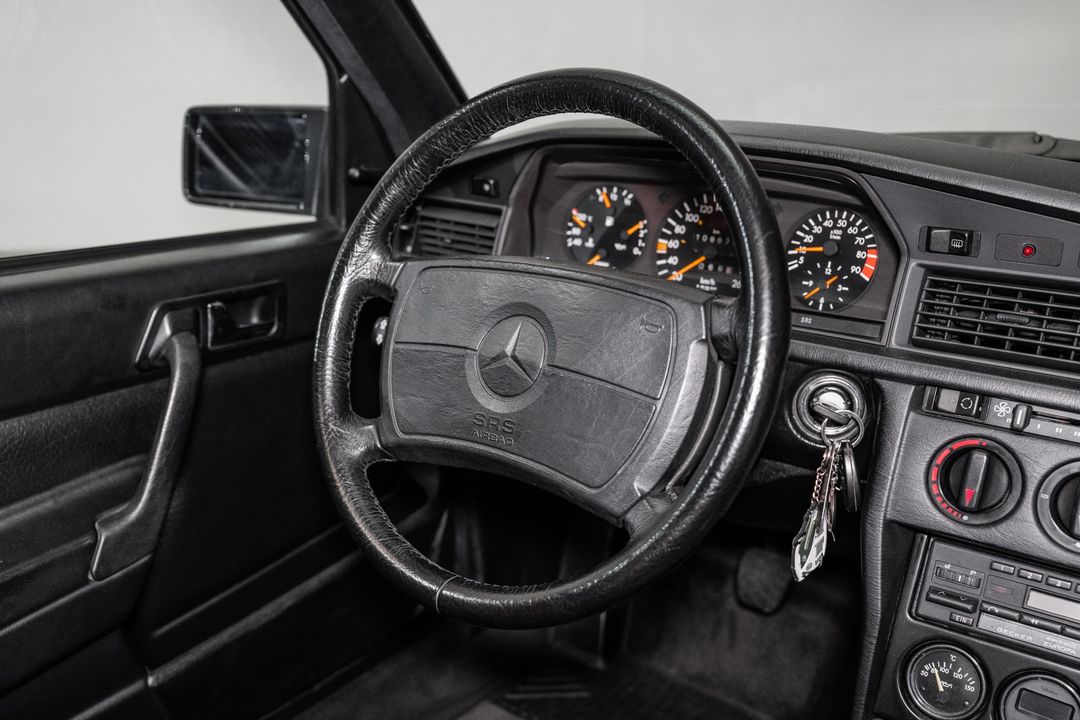 1990 Mercedes-Benz 190E