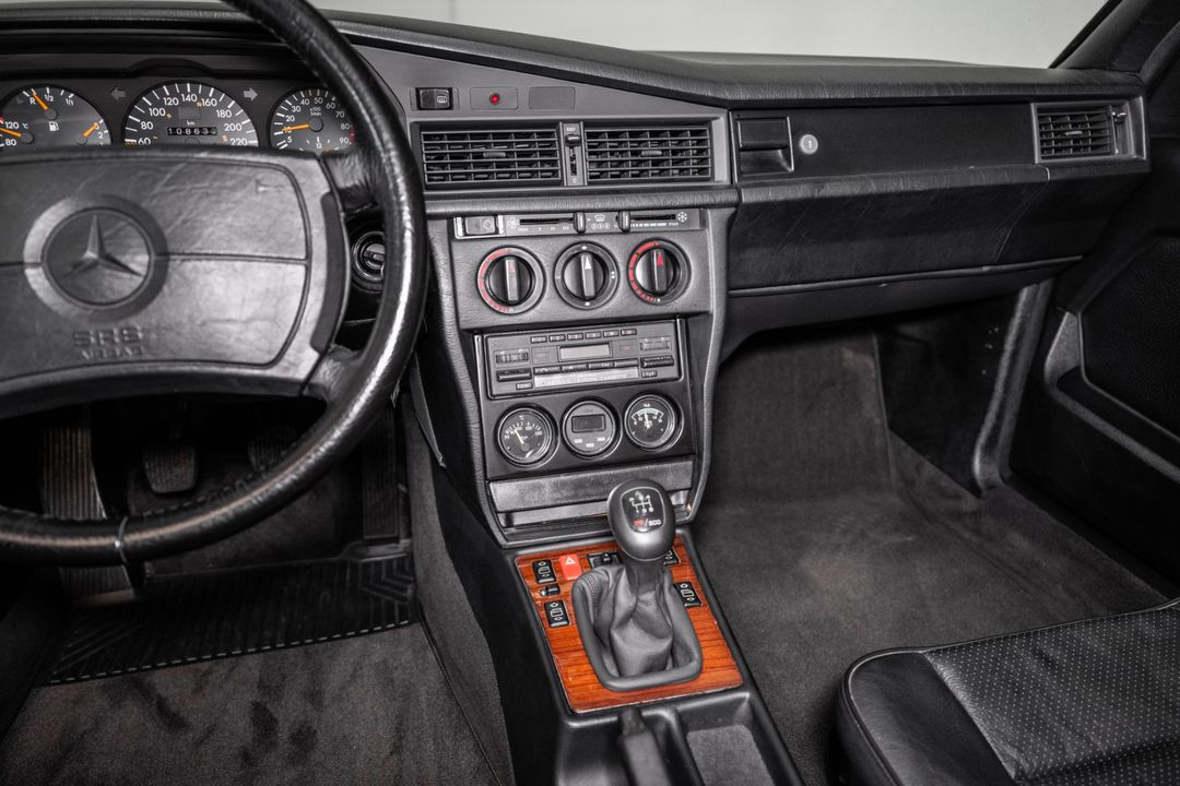 1990 Mercedes-Benz 190E