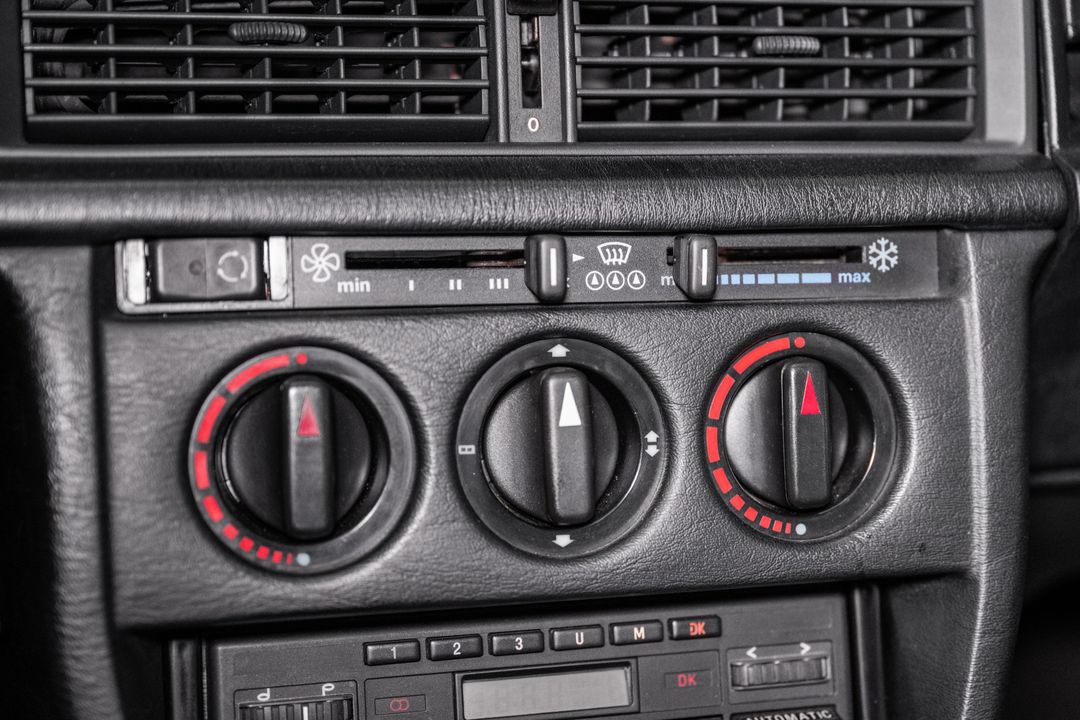 1990 Mercedes-Benz 190E